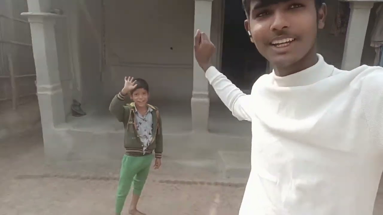 Aj mene kanha gaye hai or yah kon hai😍