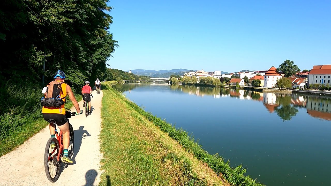 Bruck an der Mur - Graz - Maribor - Dravograd - Ruden - Villach - Ciclabili della Mur e della Drava