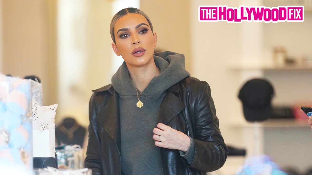 Kim Kardashian Stops By The DASH Store To Shoot An Episode Of 'Keeping Up' On Melrose Ave. In WeHo