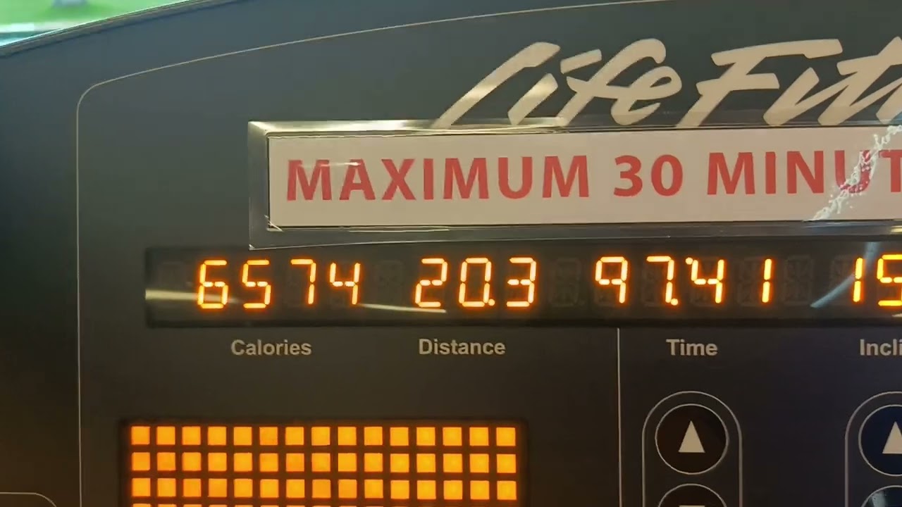 6517 calories to 6604 calories (6517 - 6604) 