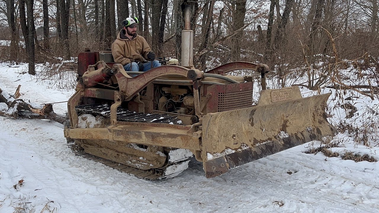 International TD6 in action at Daubenspeck Farms.