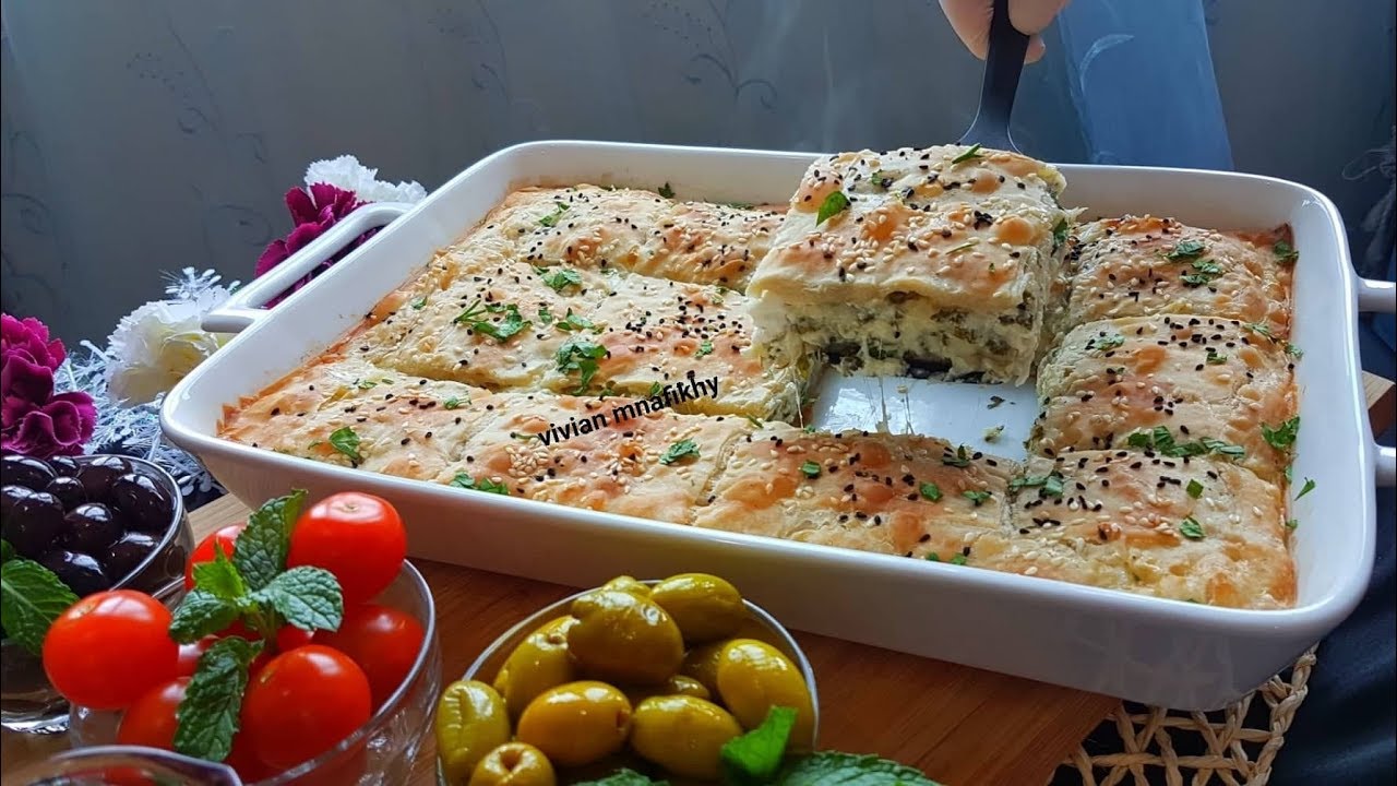 اطيب والذ بوريك تركي بالجبنة😋 و بعشر دقائق بيكون جاهز😍سهل وسريع ولذيذ جدا😌وبيستحق التجربة💕💕💕