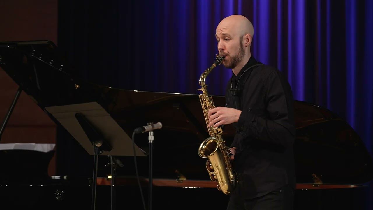 Tuomas Turriago: Homenajes latinos for alto saxophone and piano