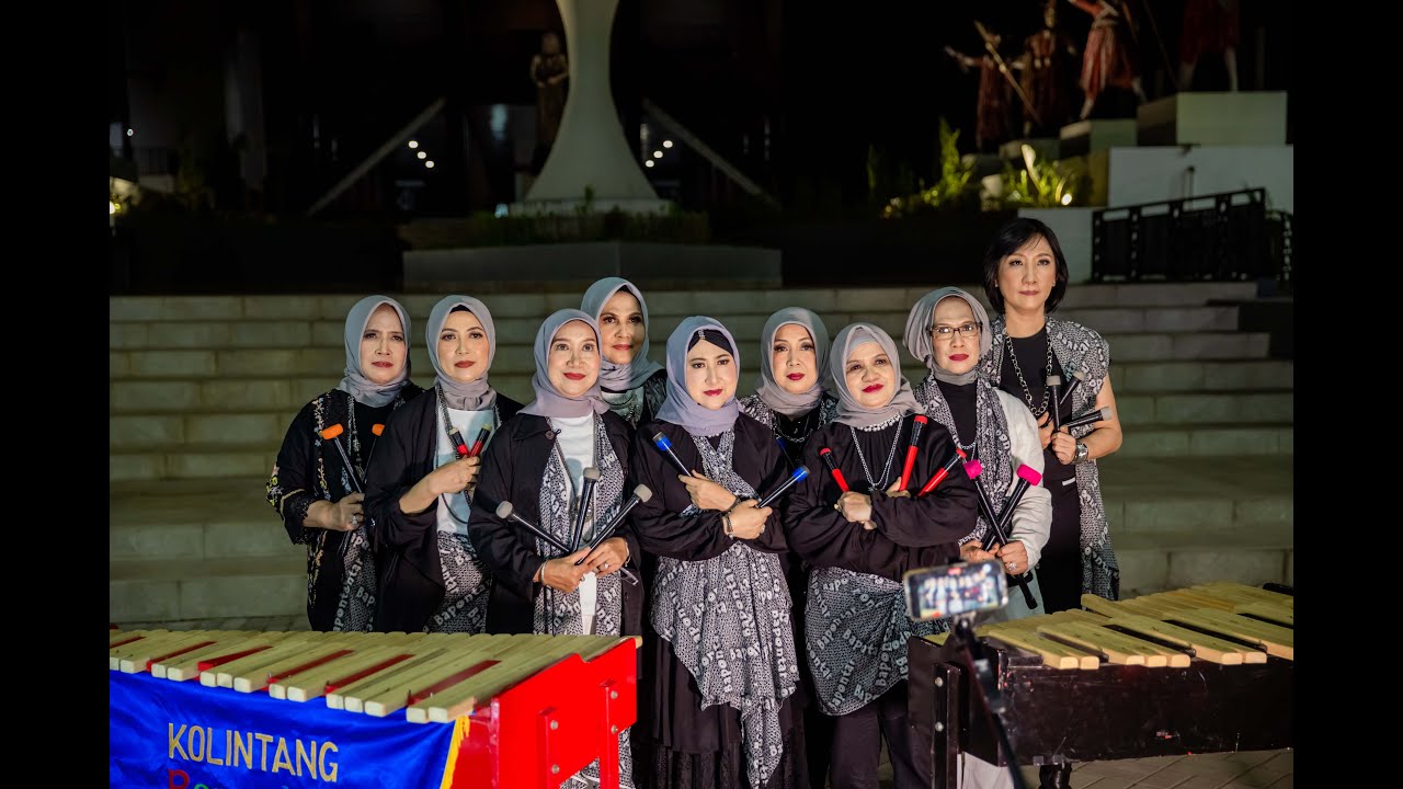 Queen - Bohemian Rhapsody (Cover Kolintang by Bapontar Ladies)