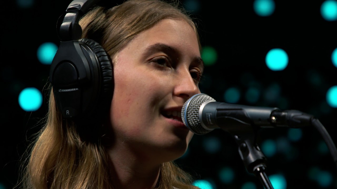 Hatchie - Bad Guy (Live on KEXP)