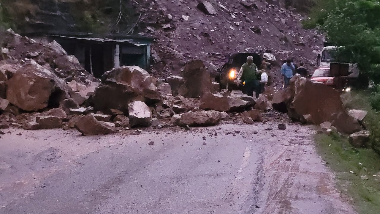 Poonch Residents Urged To Exercise Caution Amidst Persistent Rain And Landslides