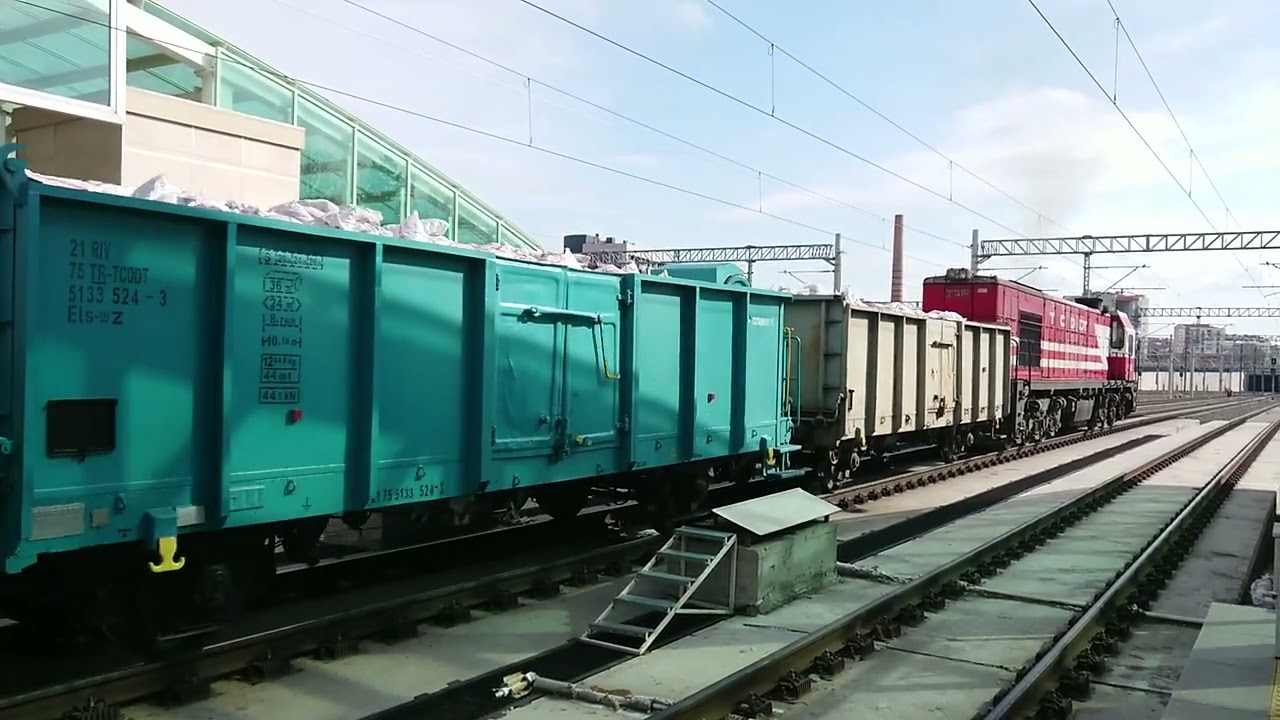 DE 24256 Y&uuml;k Treni, Eskişehir Gar