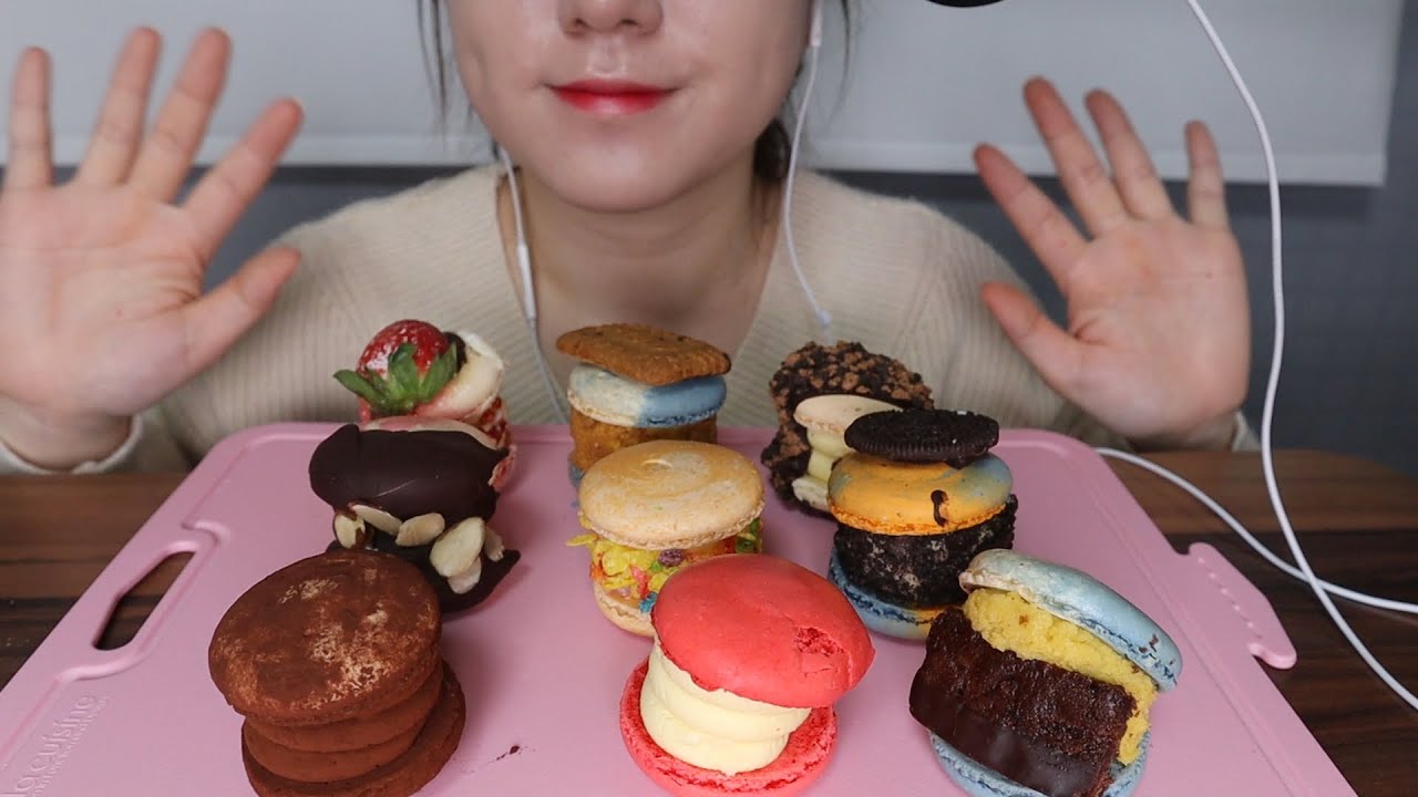 [ASMR] 뚱카롱 마카롱 먹방/이팅사운드 MACARON MUKBANG/EATING SOUNDS
