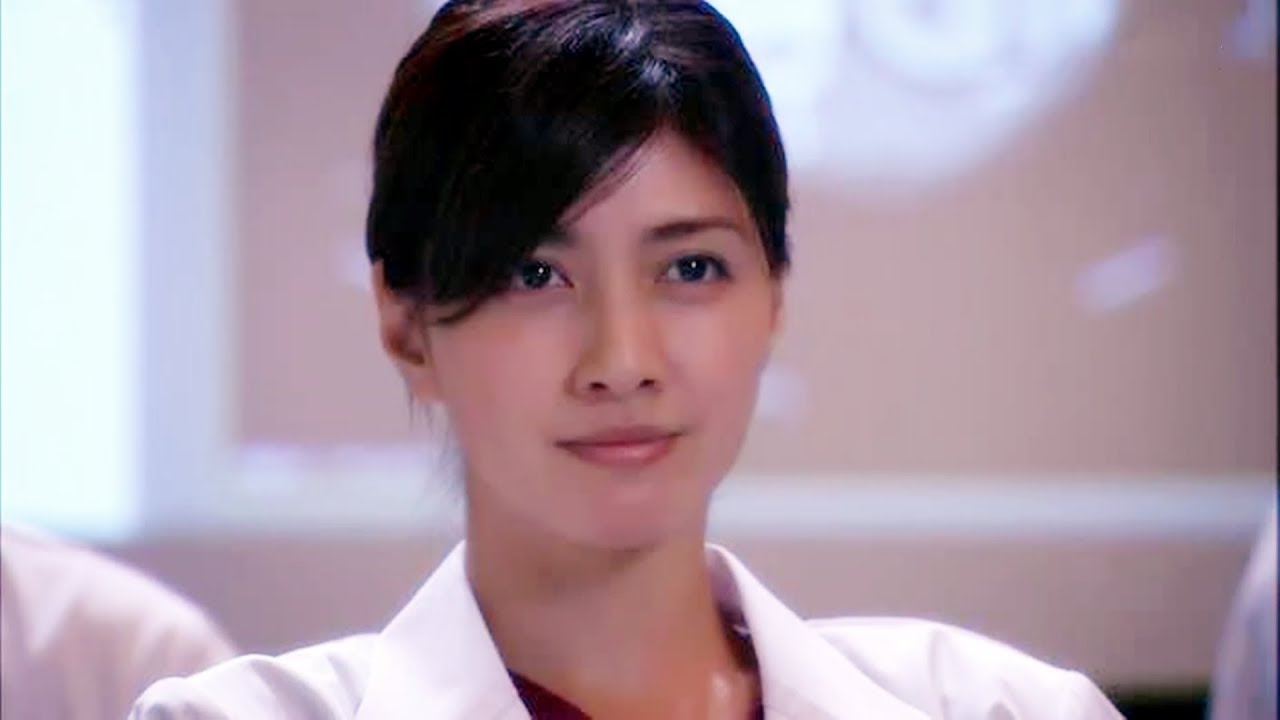 【柚子树】战地女神医为自负的科室主任擦屁股（解说高分神剧《DoctorX·躁动的胰腺》）