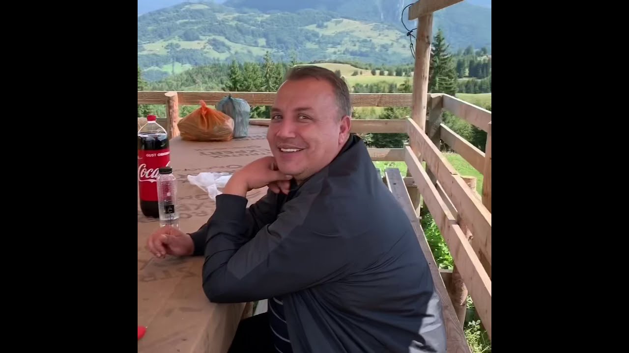 SERGIU STB SI MARIUS ANDREI LA STANA LUI NELUS DIN VARFUL CAPITANU