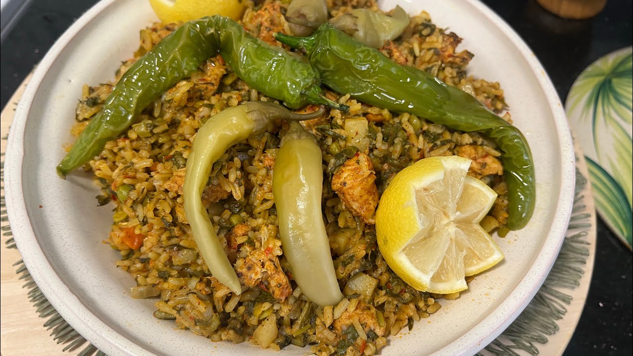روز جربي تونسي بالدجاج😋🇹🇳 أكلة تونسية بنينة و خفيفة 😋 Rouz Jerbi Poulet 😋 Chiken Rouz Jerbi😋🇹🇳