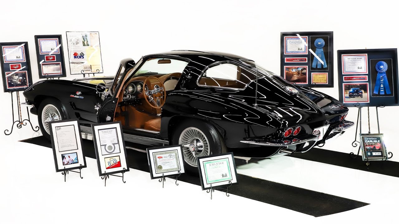 1963 Chevrolet Corvette Split Window Fuelie for sale at Volo Auto Museum (V21901)