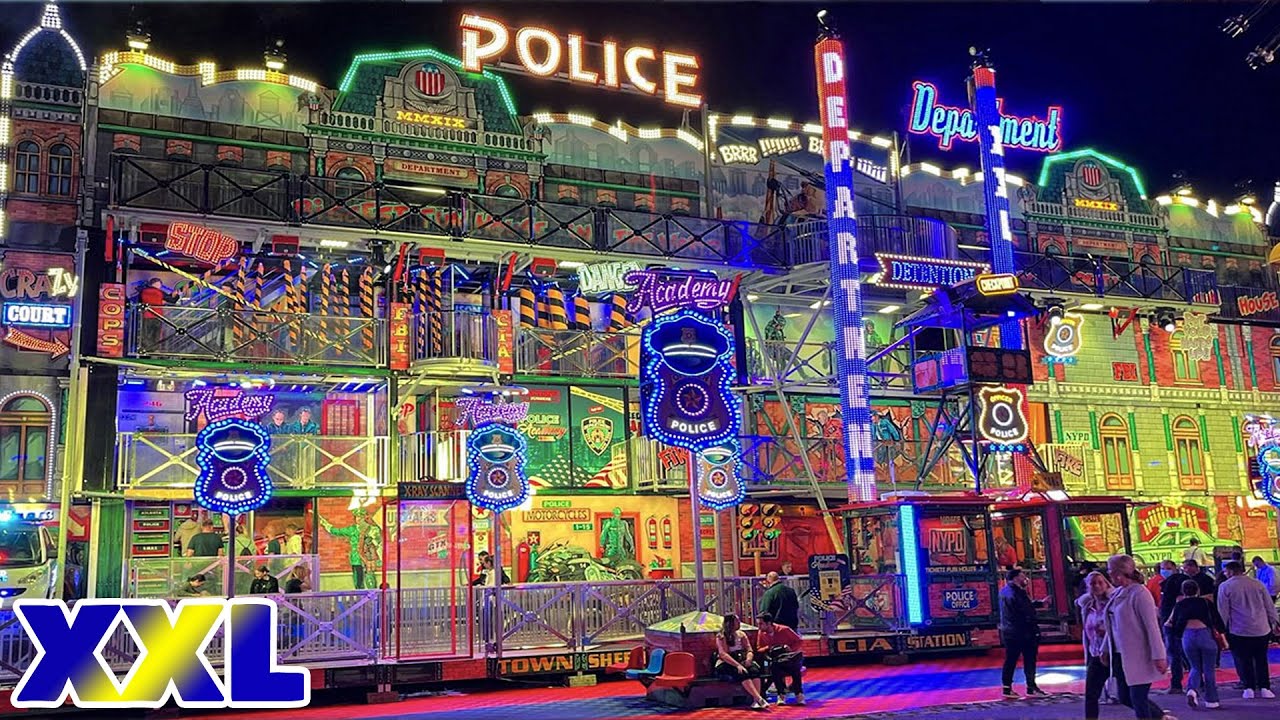 HET GROOTSTE FUN HOUSE VAN DE KERMIS!