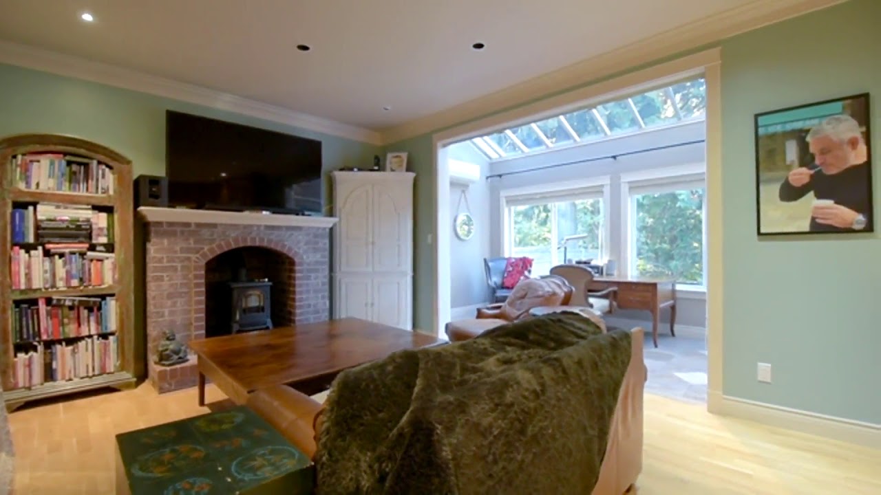 425 Tempe Crescent, North Vancouver - Custom Built Family Home!
