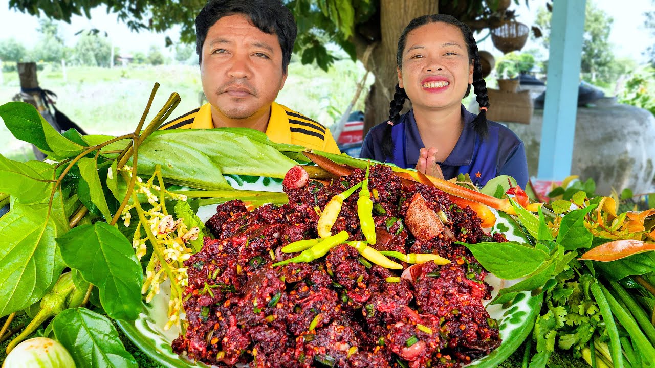 ลาบงัวหอมๆพริกข้าวคั่ว แกล้มลูกโดดเผ็ดๆ แซ่บคักขนาด