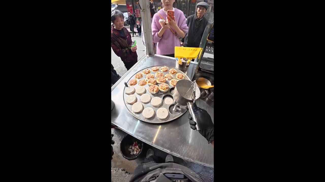 street snacks live broadcast