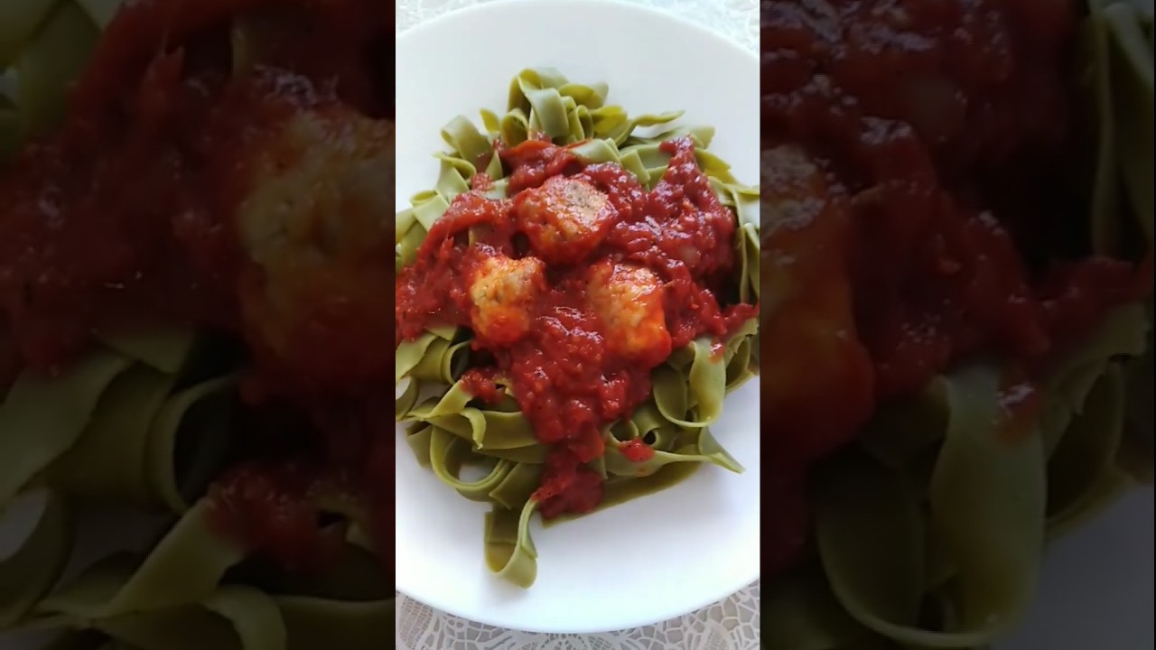 Kuglice od puretine u &scaron;al&scaron;i Recept #pasta #italianfood #delicious 🍅 i zeleni rezanci #turky #tomato