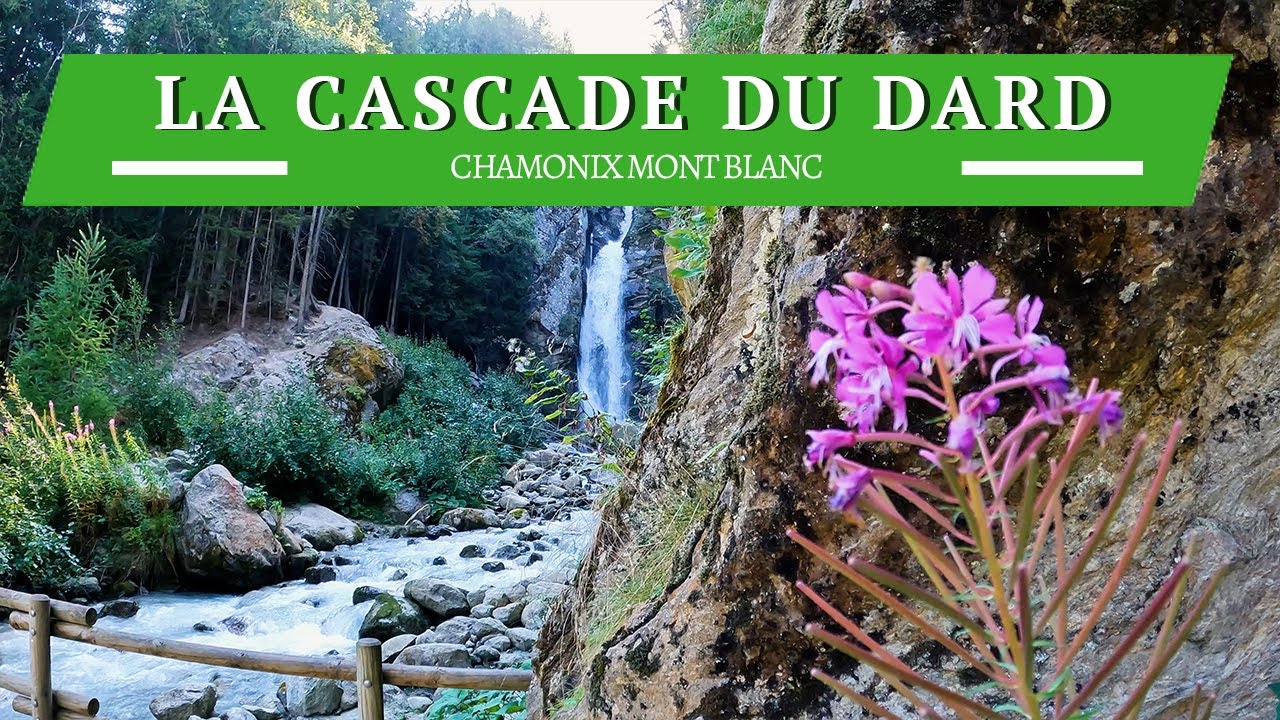 Chamonix Mont Blanc: hiking waterfall La Cascade du Dard