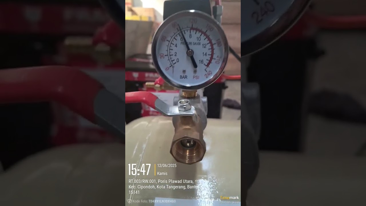 1UNIT KOMPRESOR 3 HP D-0.28/8+DINAMO FAW 3HP 3PHSA.N PT.KARYA BUANA GRANITINDOCILINCINGJAKARTA UTARA