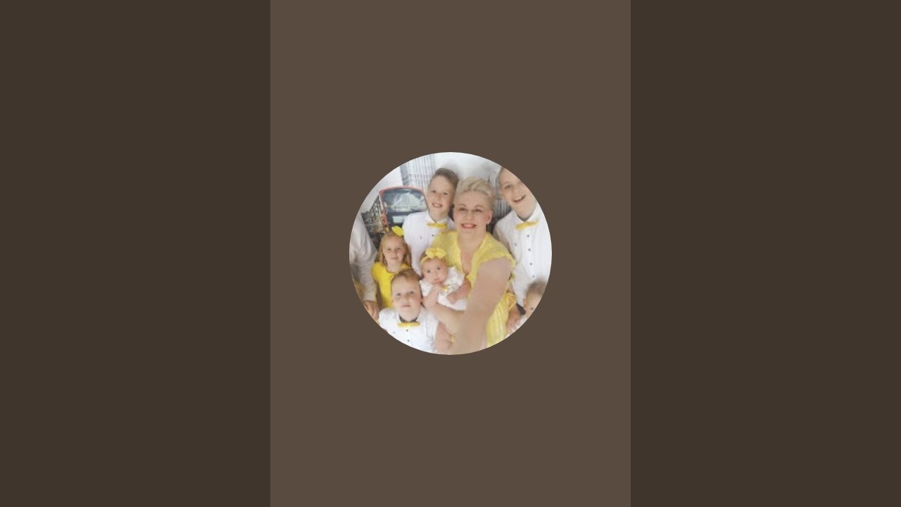 RodzinaClarke is live!