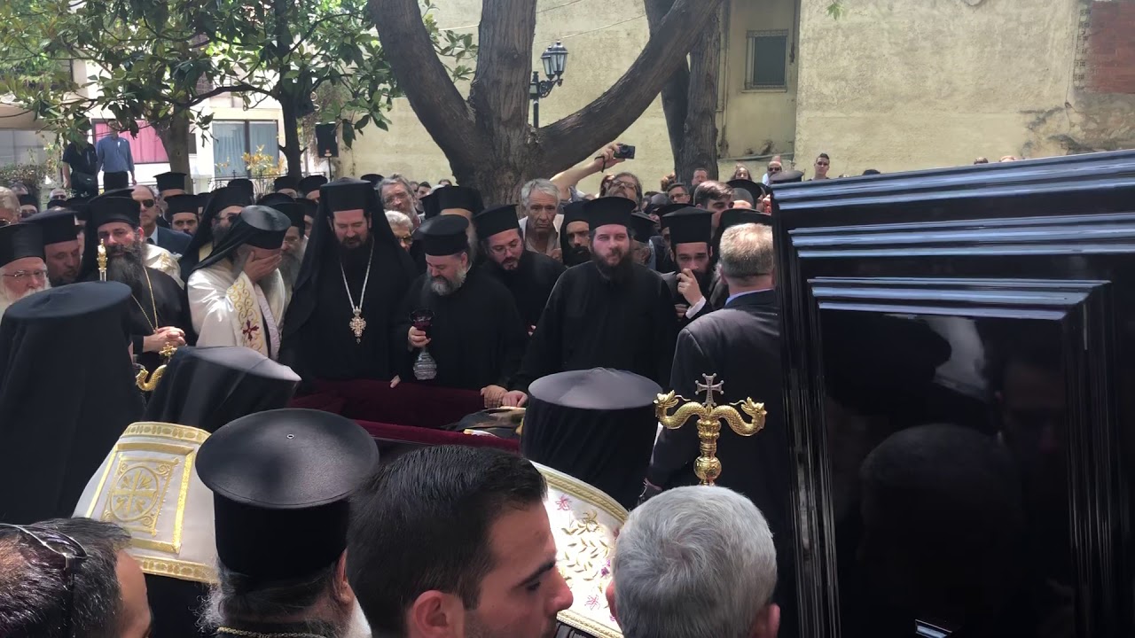Στην τελευταία του κατοικία ο Μακαριστός Λαρίσης Ιγνάτιος