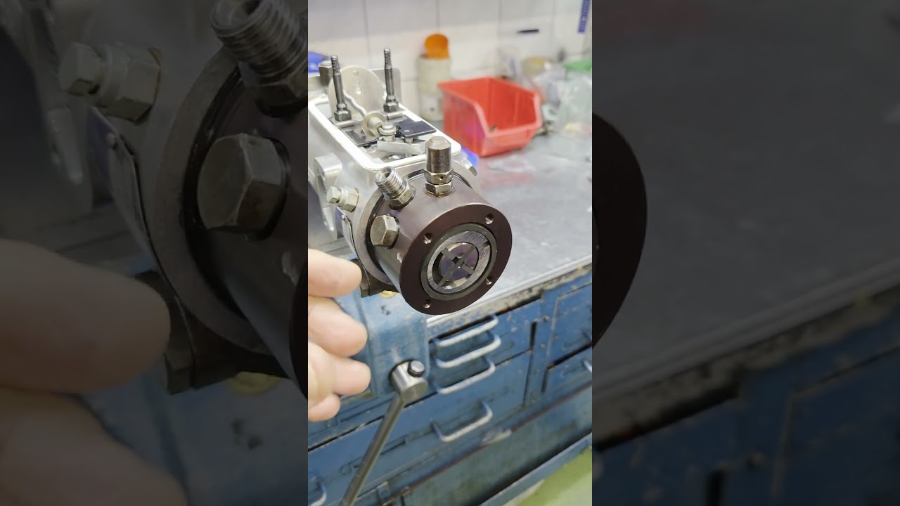 Jak działa pompa wtryskowa DPA do silnika Perkins 3.152 Massey Ferguson i Ursus C360 3p