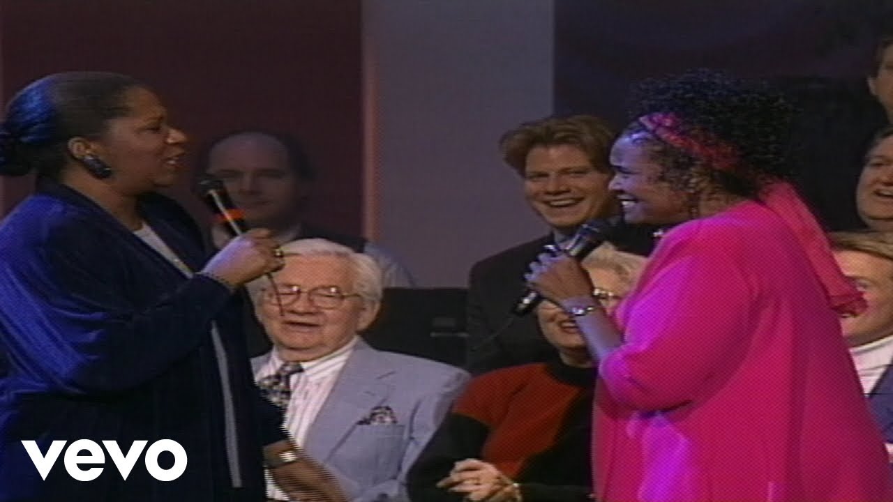 Bill & Gloria Gaither - Leave It There [Live] ft. Lillie Knauls, Babbie Mason