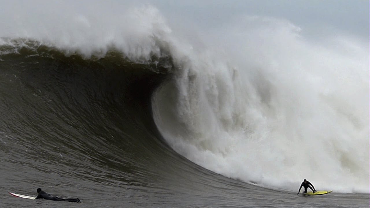 Big Wave Surfing Massive Mavericks - Dec. 20, 2014 CRAZY!