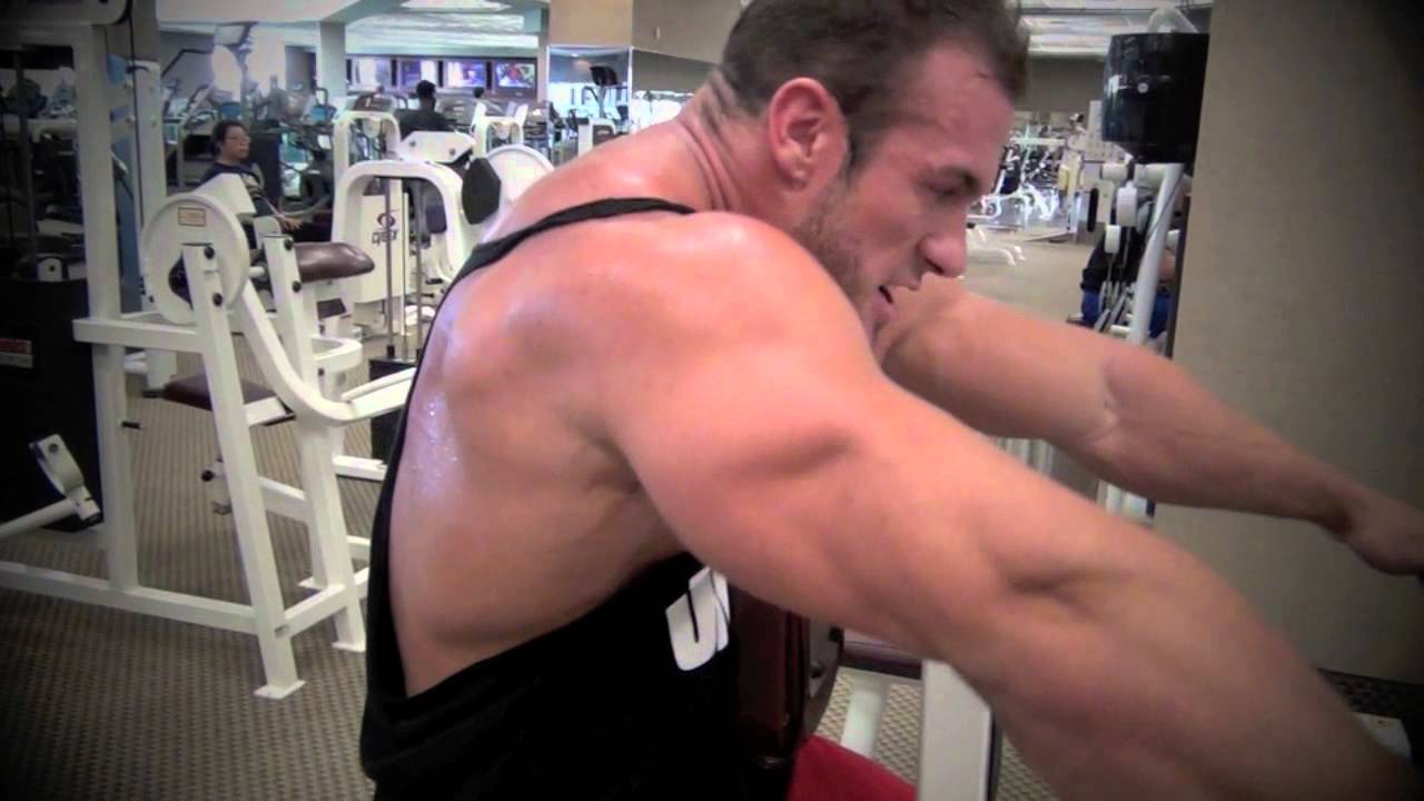 UNIVERSAL ATHLETE ANTOINE VAILLANT TRAINS WITH HIS COACH! - BACK TRAINING TIPS
