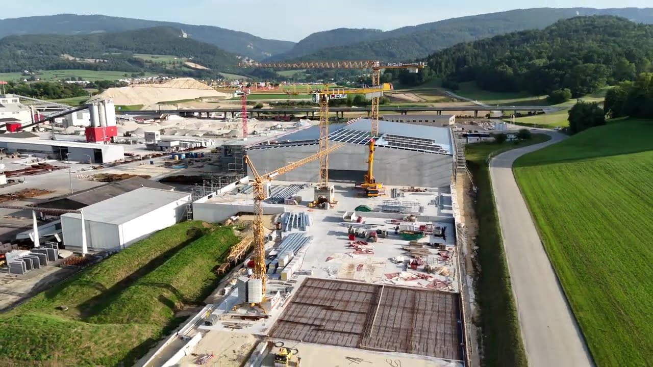 Construction d'un centre logistique à Delémont ‪@LesFilsdeMarcJoliatSA‬