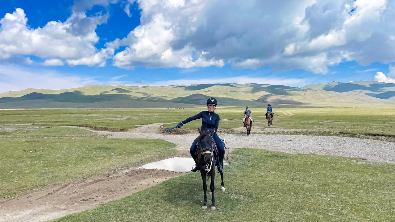 Kirgistan - rajd konny w górach Tienszan (Góry Niebiańskie) / horse safari in Tienshan Mountains