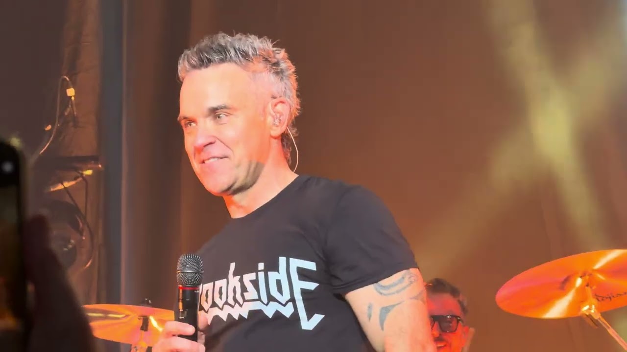 Robbie Williams- Clean - Live At Liverpool Olympia- 06/02/26
