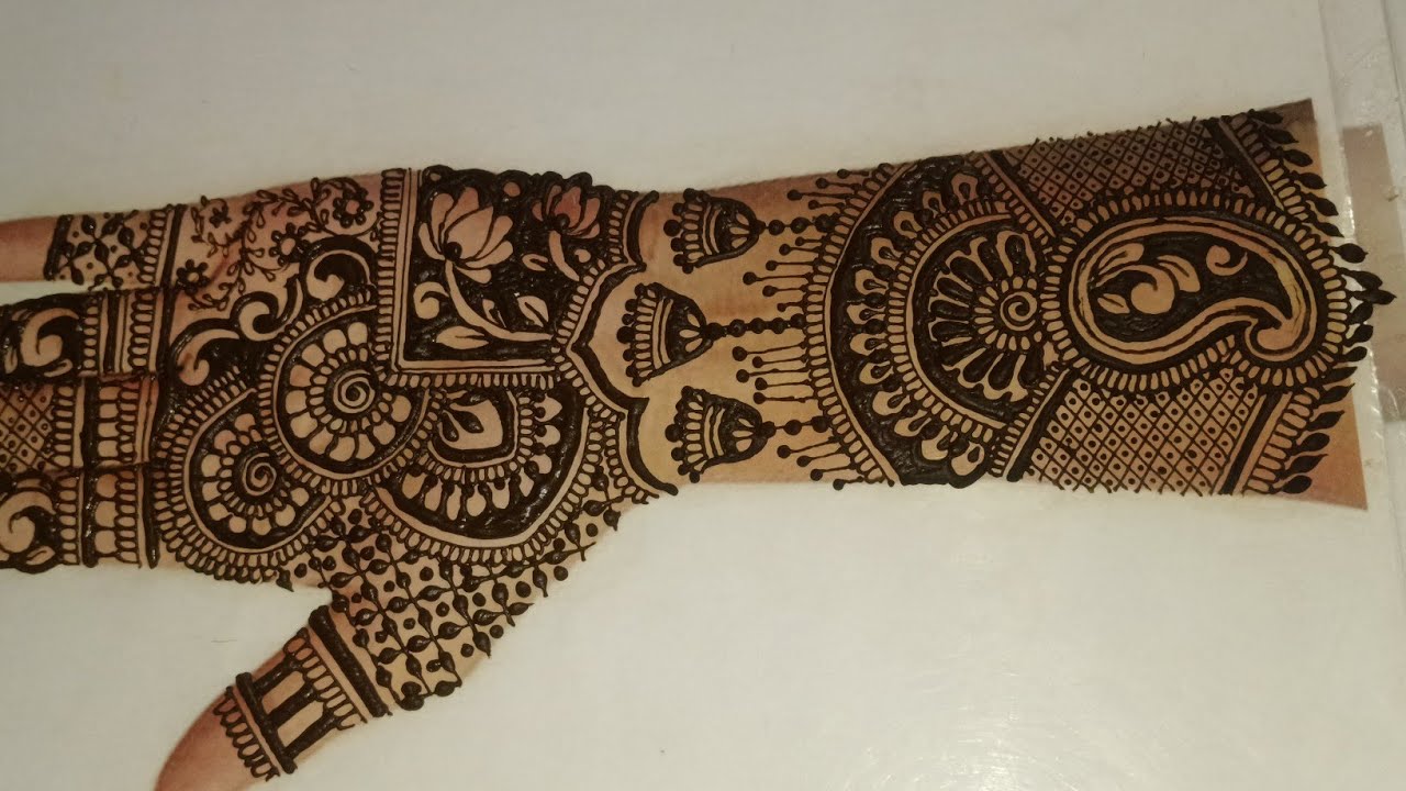 Mehndi Designs @Jora's creative & fashion