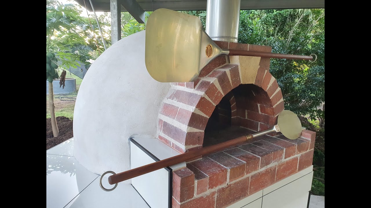Authentic Pompeii Wood Fired Oven Build - Free Form