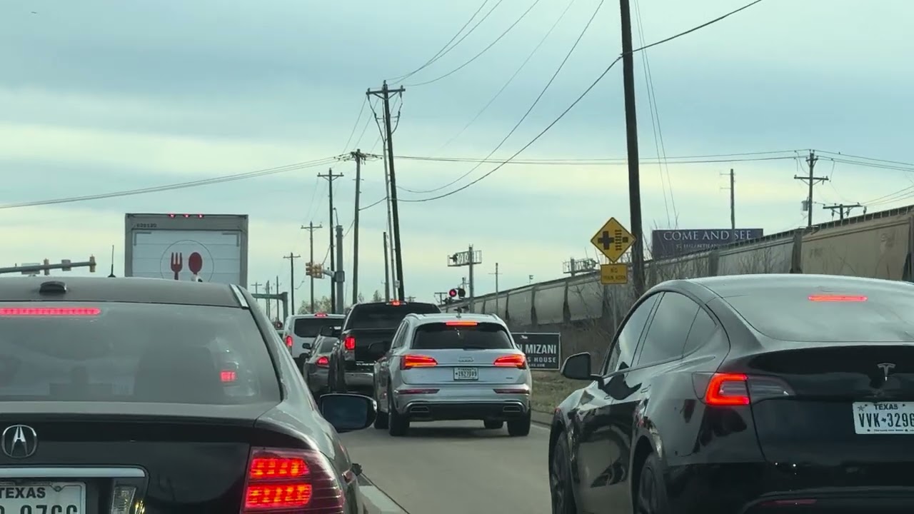 Southbound UP Grain Train heading through 1709 in Keller TX. January 8, 2026