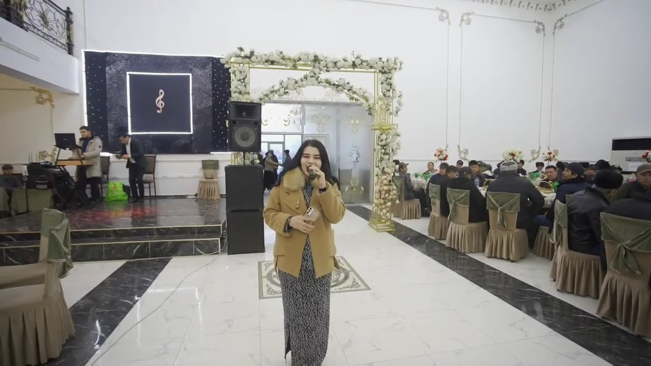 SHAHLO QIZLAR BAZMI NUR TOYXONA  BOBUR STUDIO