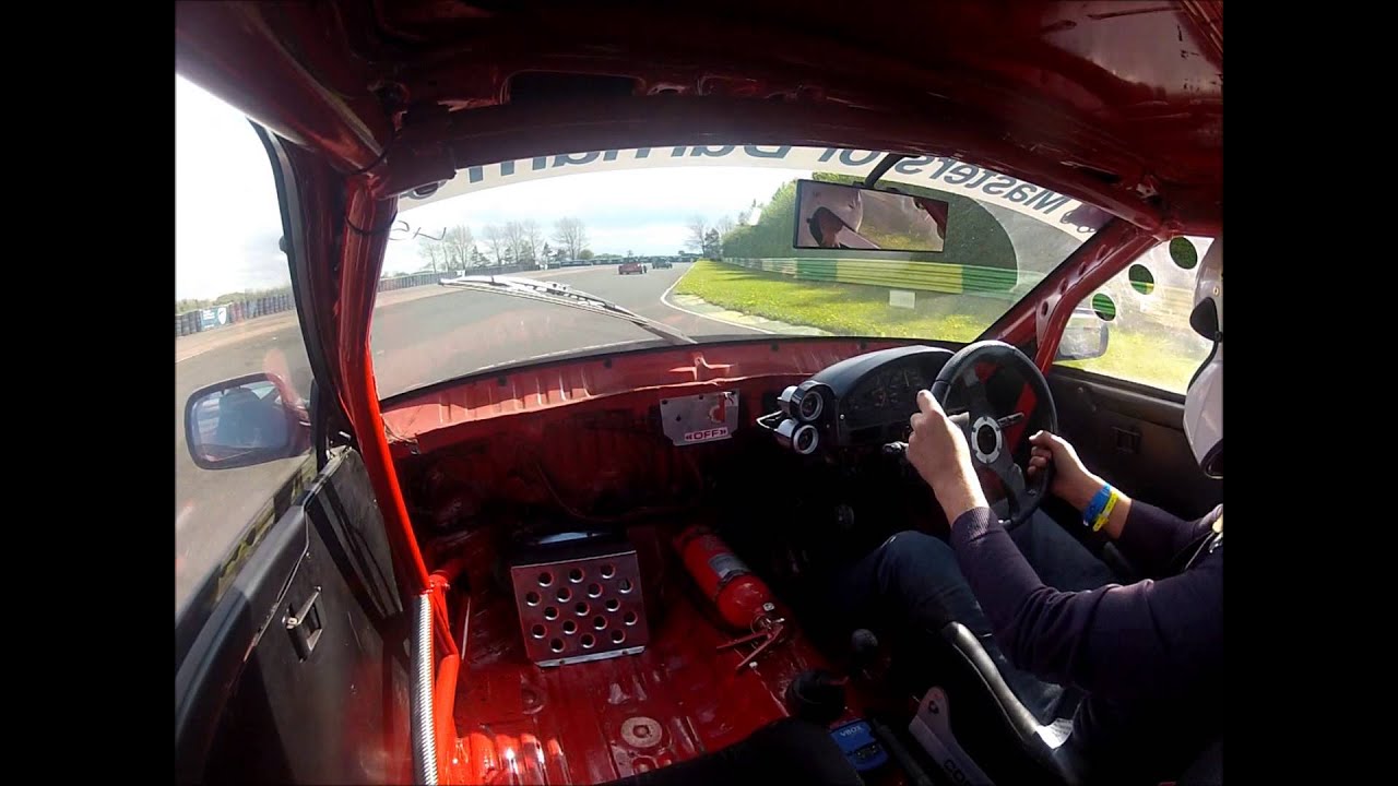 Tuned Honda Crx B18C6 v tec  itbs  at Croft chasing 3 Westfield track cars