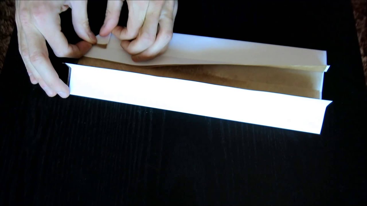 Cómo hacer un molde de papel para una tableta de turrón