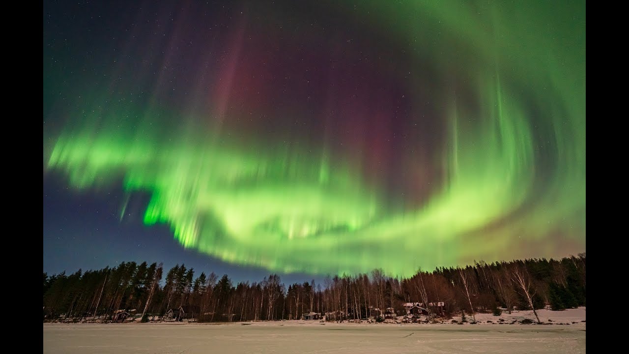 Revontulet ja täysikuu - kasvot taivaalla 14.-15.1.2022 Lannevesi