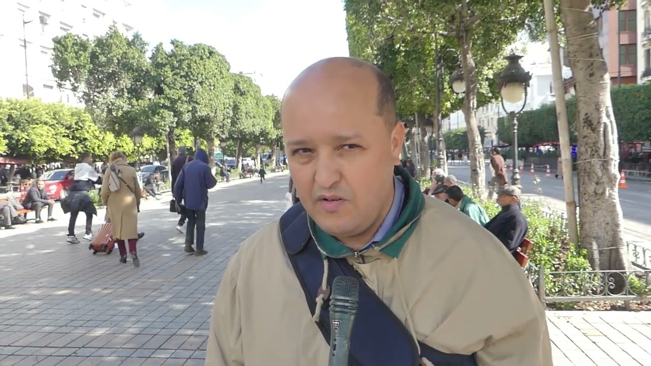 أنا جزائري التصدير إلى تونس مربح ، انا تاجر أملك شركة تصدير من الجزائر لتونس ، و التعامل جيد جدا