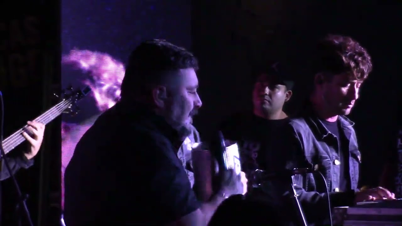 Amar Azul en vivo | Bodegón Parrilla Lo Del Pipi | Viernes 05 04 24