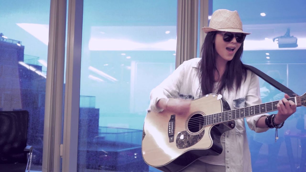 I Won't Give Up /  We are young /  Locked out of heaven (官恩娜 Ella Koon) [Cover]