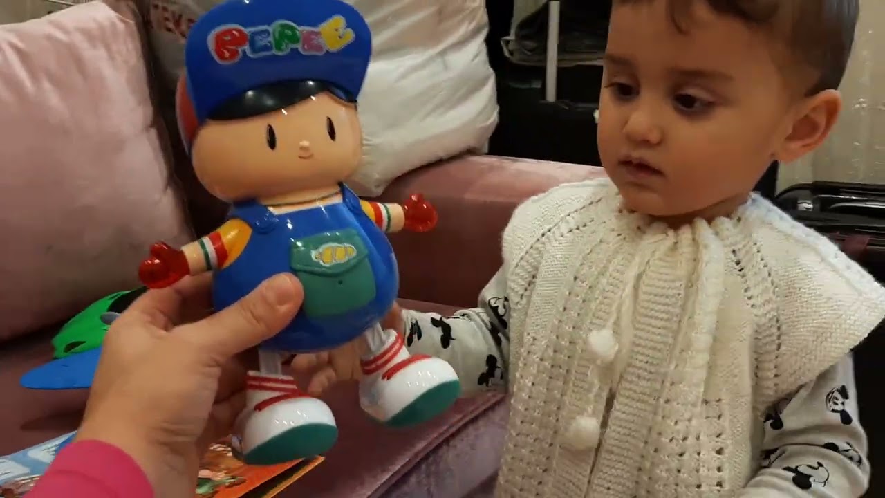 Efe ve Emir yeni aldıkları ışıklı balon için kavga ettiler!!