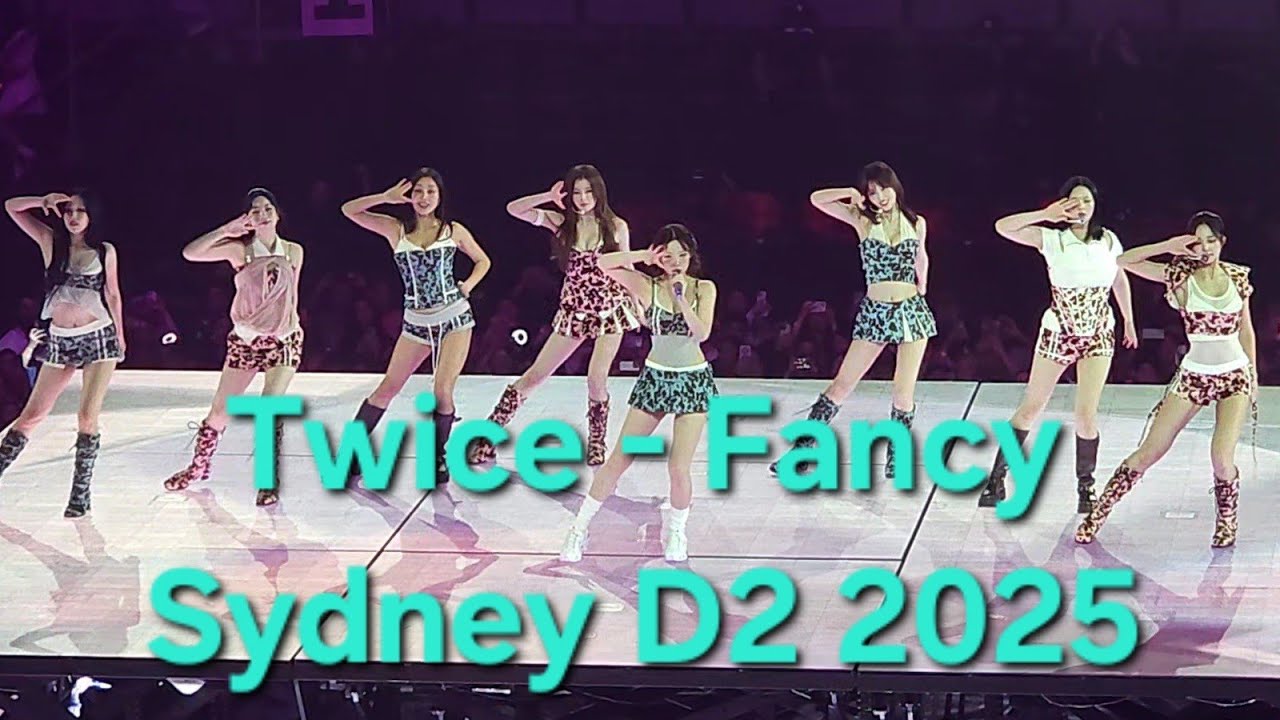 Twice (트와이스) Sydney D2 2025 4K - Fancy