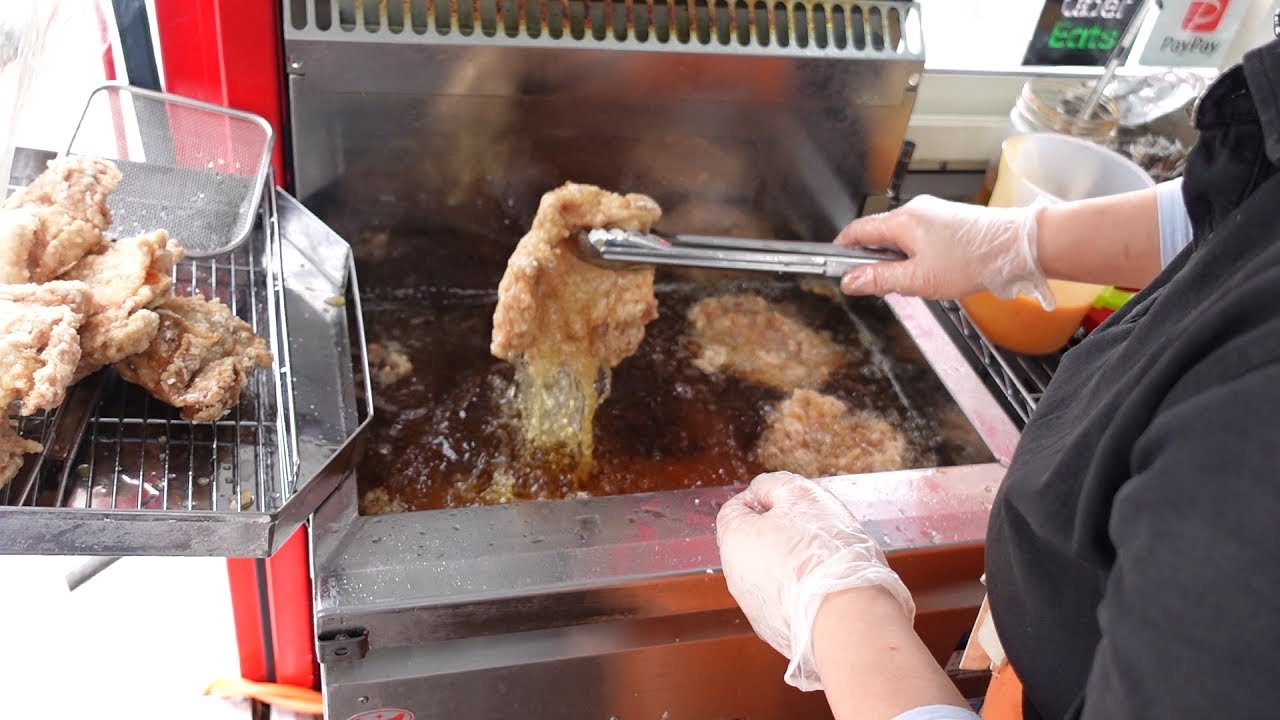 えびめし！油淋鶏！次々に入る注文を二刀流の動きでさばくキッチンカーのお仕事に密着｜Food truck in Fukuoka, Japan.