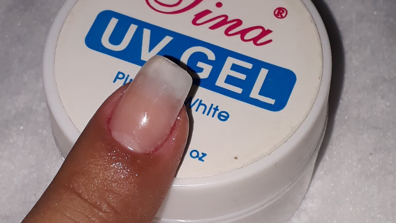 Alongamento de unha com gel de 5reais