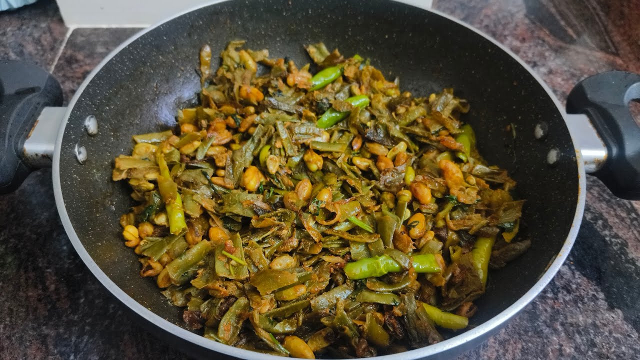 Desi Style Sem Ki Phalli Fry || Easy & Tasty Recipe By Hyderabad kitchen zaika 