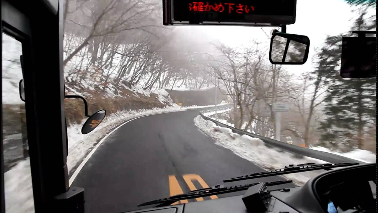 いろは坂を路線バスにて下る。その１