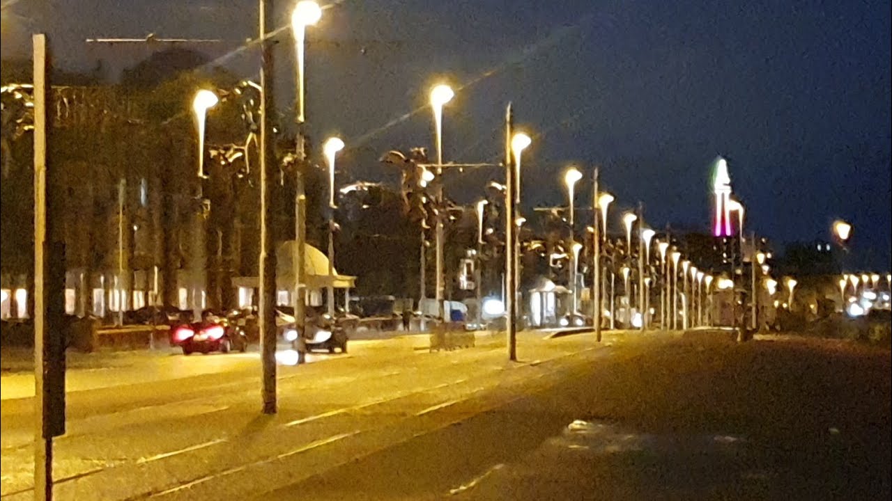 Воскресный вечер. Зимой в Блэкпуле все совсем по-другому.