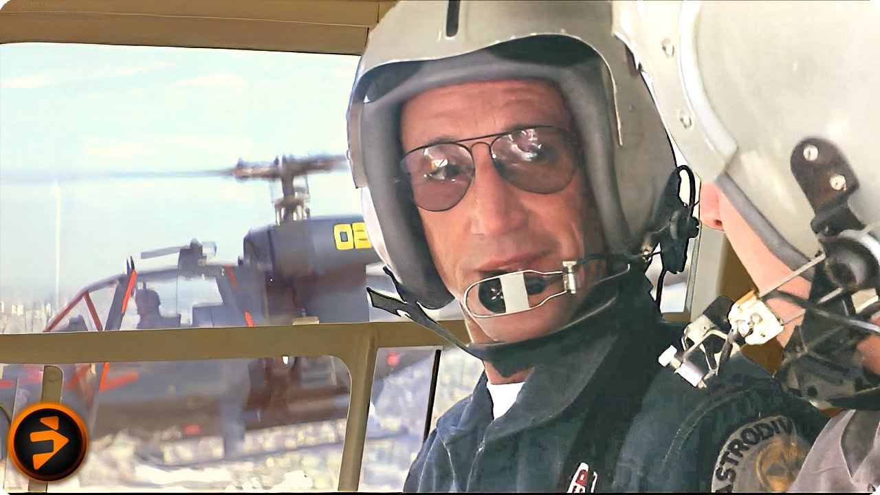 BLUE THUNDER | Follow my leader | Roy Scheider, Malcolm McDowell